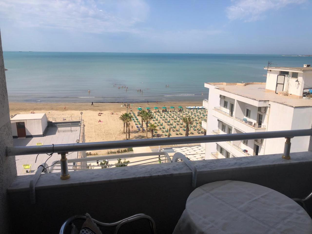 Seaside Apartment Best Durres Exterior photo